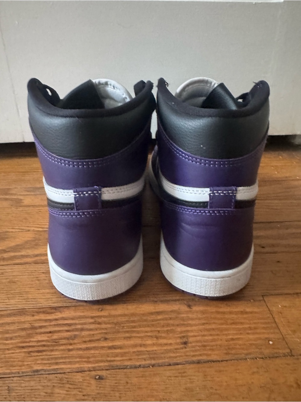 Nike Air Jordan 1 High Men’s Sneakers - Purple/White/Black - Picture 9 of 10